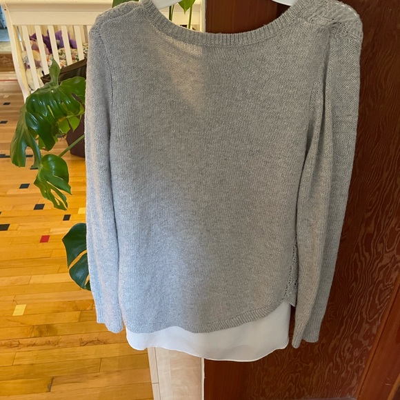 Sweater - Picture 2 of 3